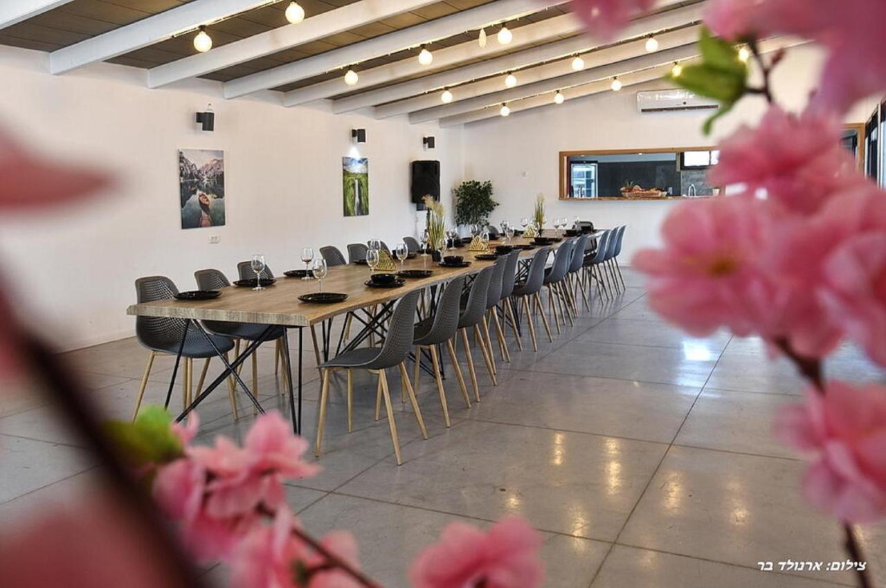 אוטופיה בצפון - מתחם אירוח מפואר Hotel Dalton Ngoại thất bức ảnh