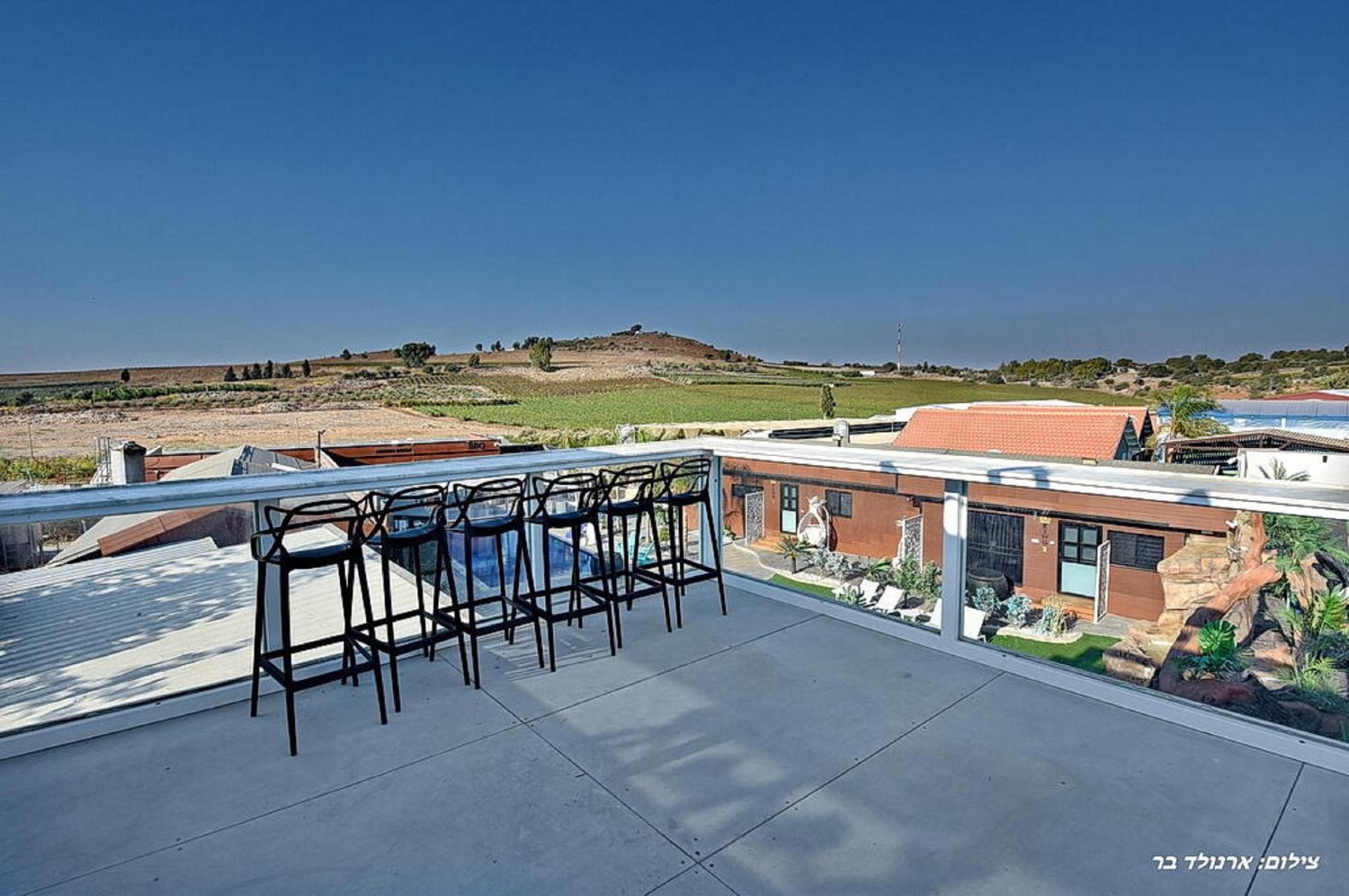 אוטופיה בצפון - מתחם אירוח מפואר Hotel Dalton Ngoại thất bức ảnh