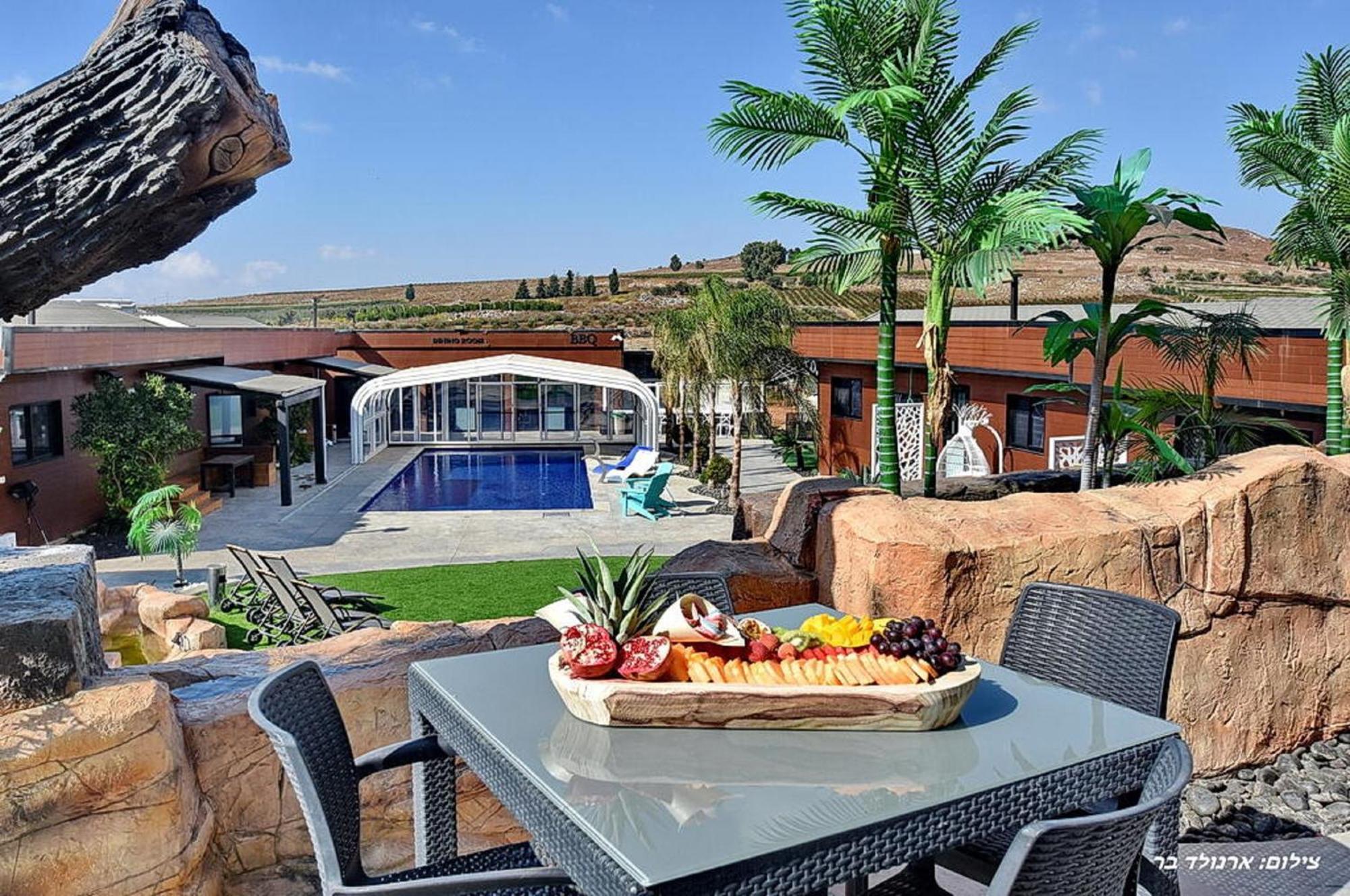 אוטופיה בצפון - מתחם אירוח מפואר Hotel Dalton Ngoại thất bức ảnh