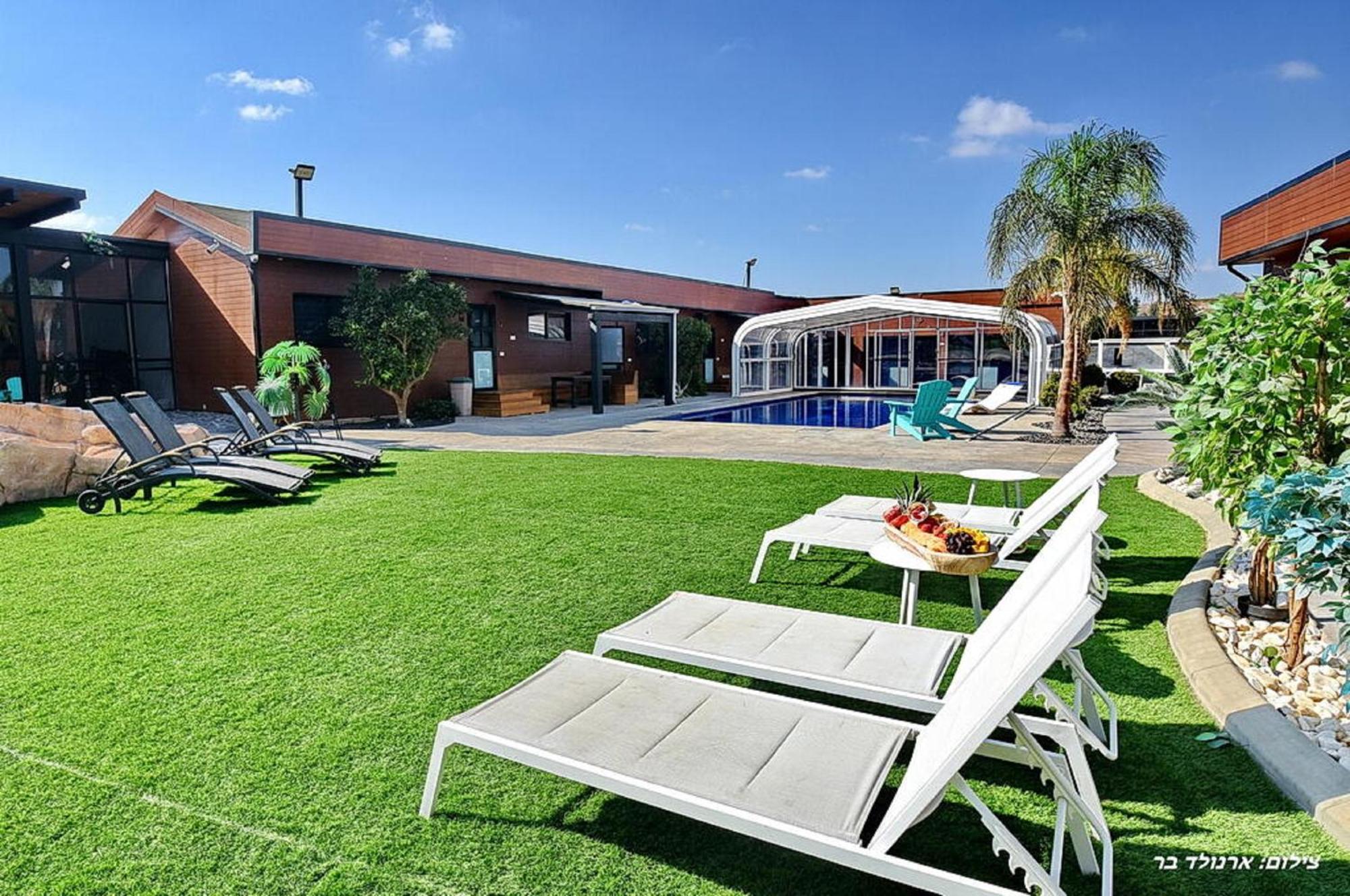 אוטופיה בצפון - מתחם אירוח מפואר Hotel Dalton Ngoại thất bức ảnh