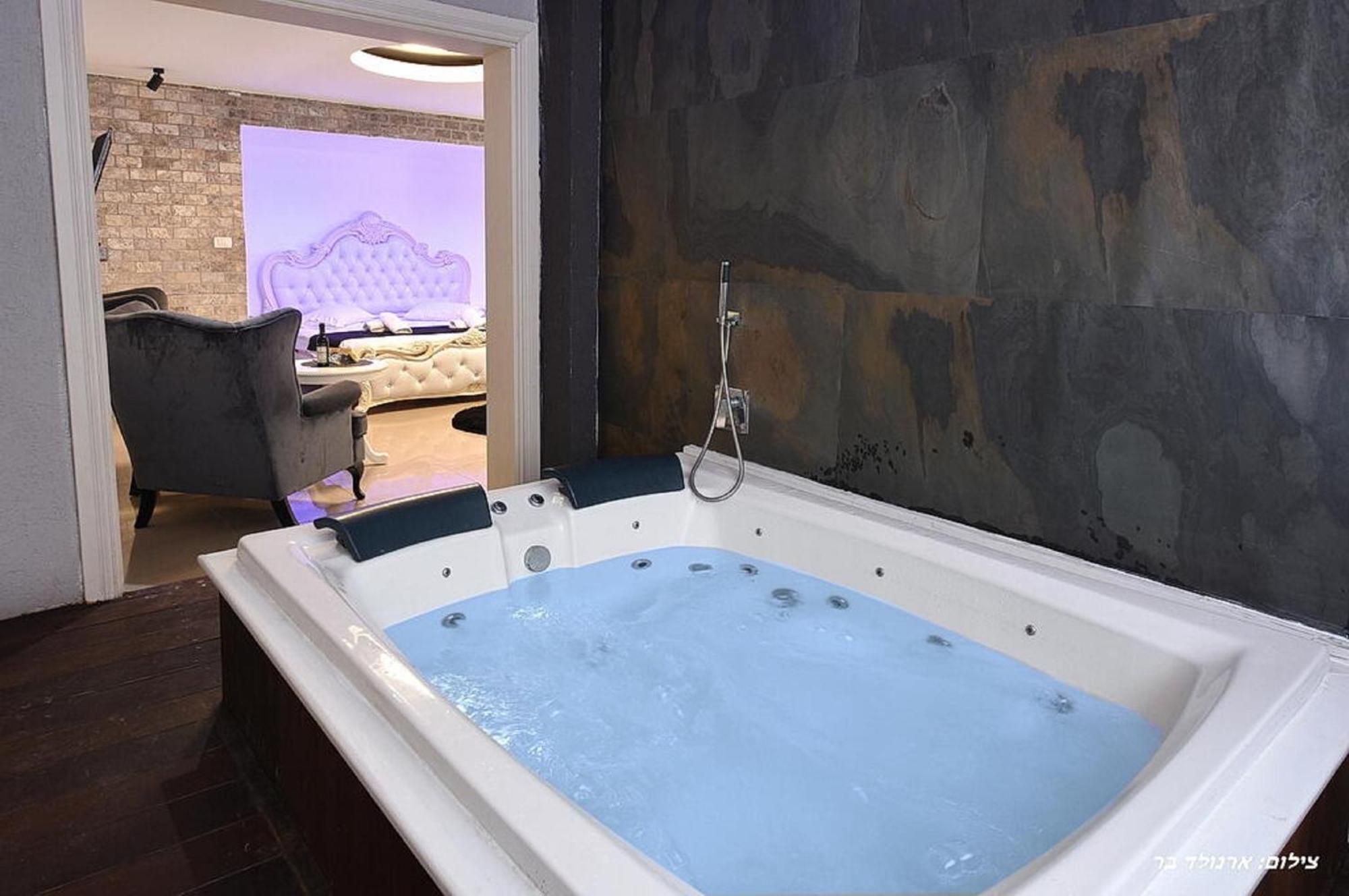 אוטופיה בצפון - מתחם אירוח מפואר Hotel Dalton Ngoại thất bức ảnh