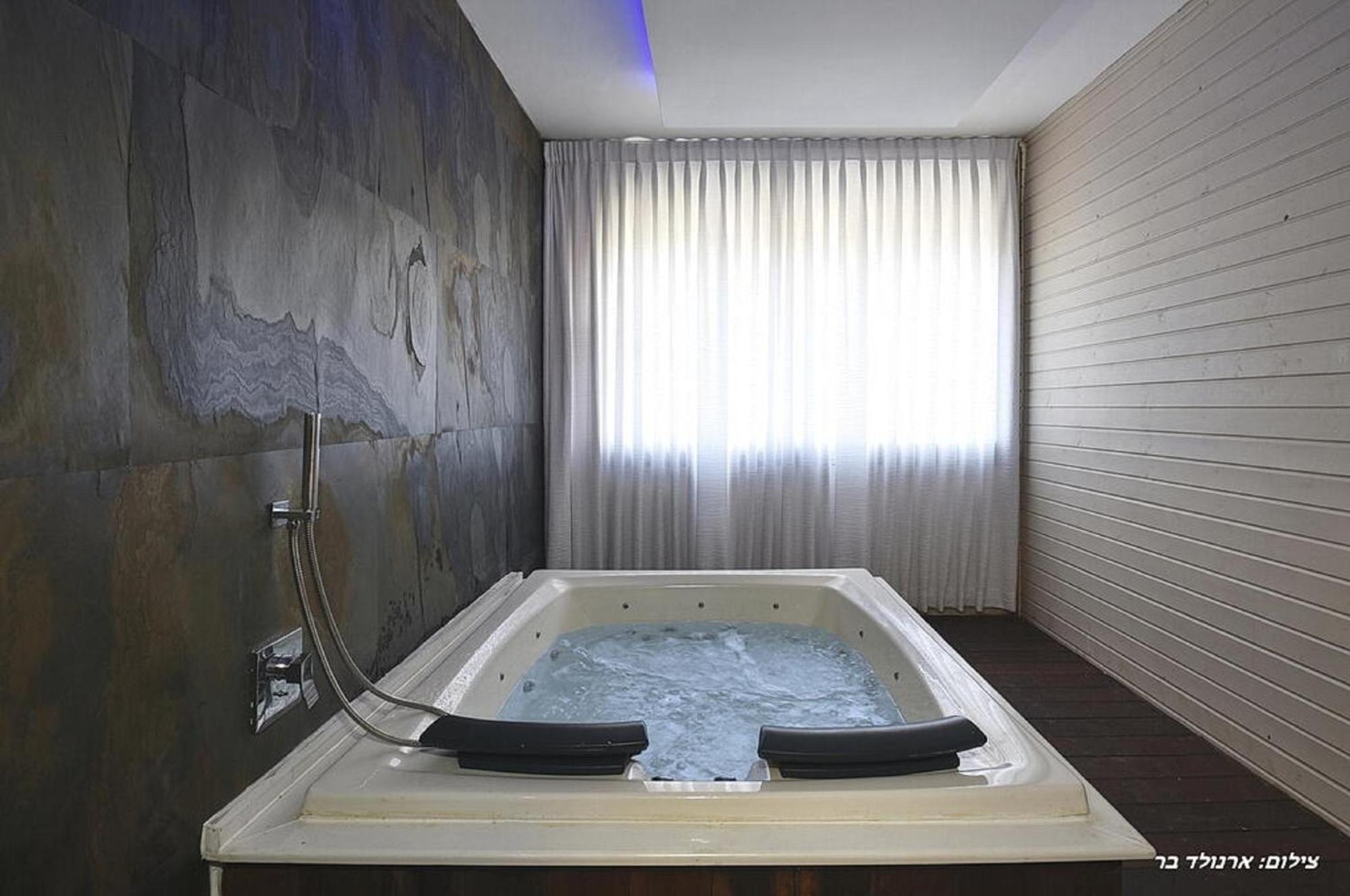 אוטופיה בצפון - מתחם אירוח מפואר Hotel Dalton Ngoại thất bức ảnh
