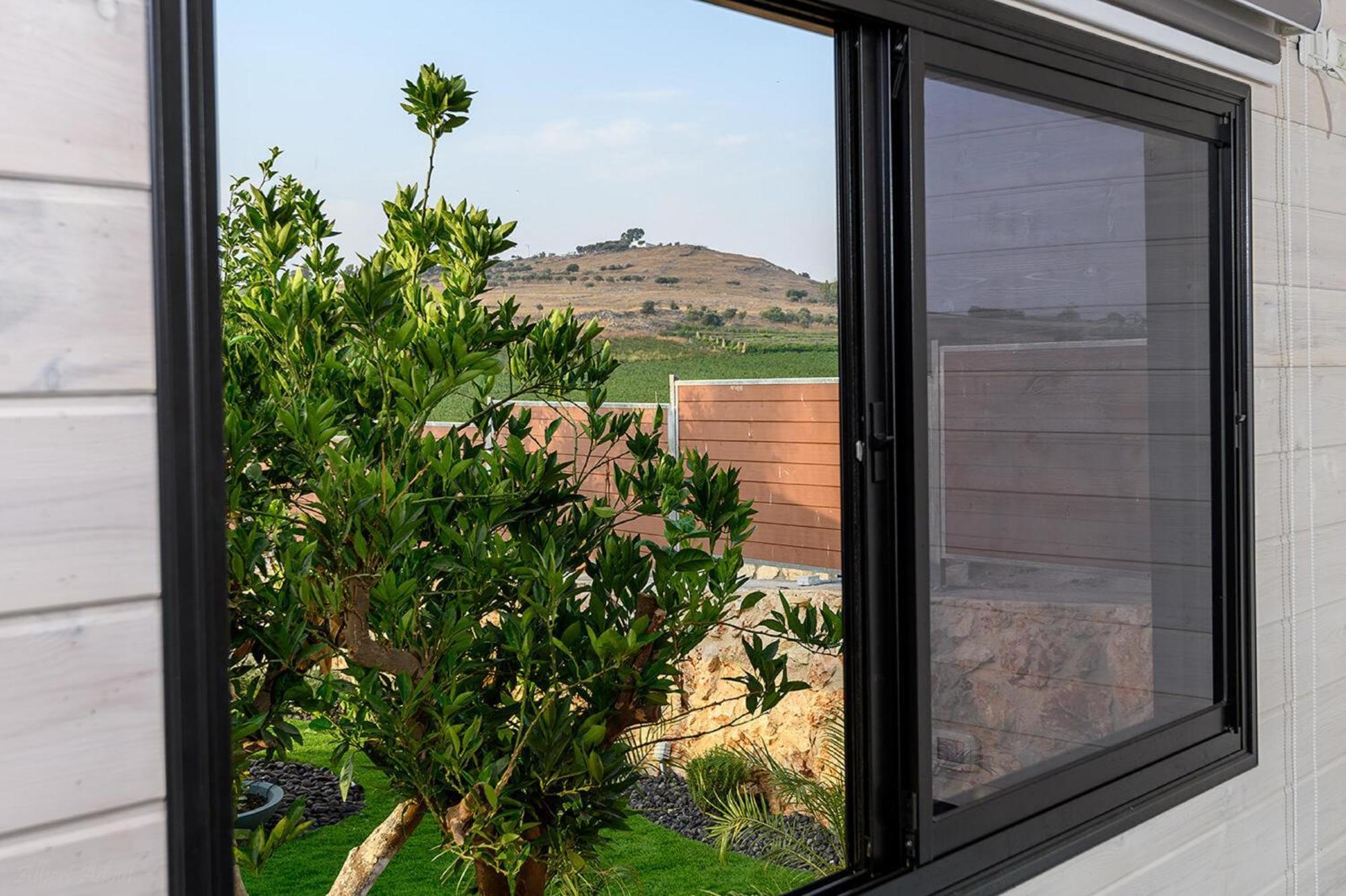 אוטופיה בצפון - מתחם אירוח מפואר Hotel Dalton Ngoại thất bức ảnh